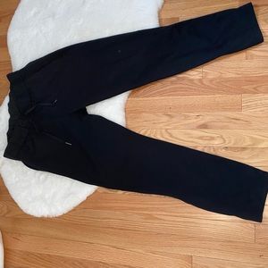 Lululemon black pants